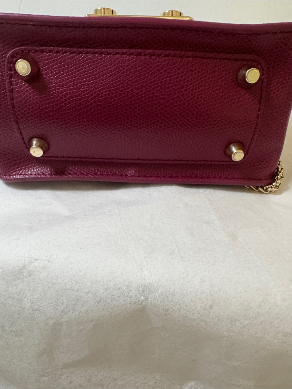 Furla Metropolis Berry Leather and chain Crossbody with Gold Hardware - Picture 2 of 15